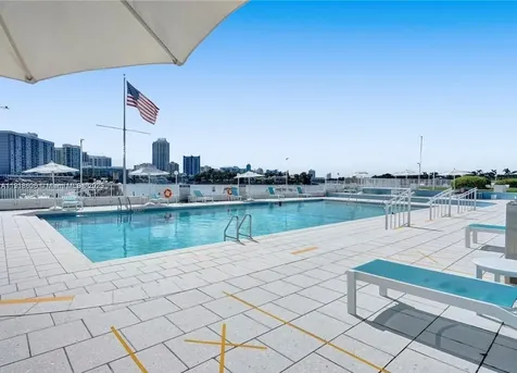 900 Bay Drive Miami Beach FL 33141