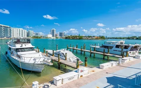 900 Bay Drive Miami Beach FL 33141