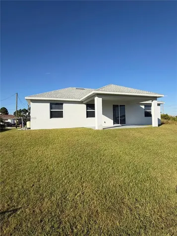 2923 22th Street Lehigh Acres FL 33976