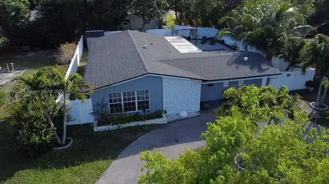 4420 NW 30th Court Lauderdale Lakes FL 33313