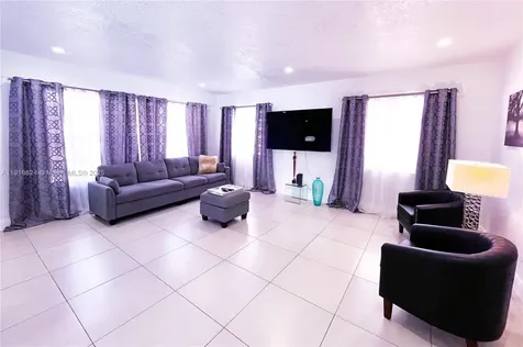 4420 NW 30th Court Lauderdale Lakes FL 33313