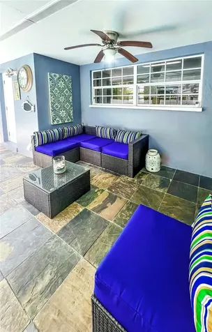 4420 NW 30th Court Lauderdale Lakes FL 33313