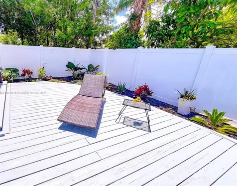 4420 NW 30th Court Lauderdale Lakes FL 33313