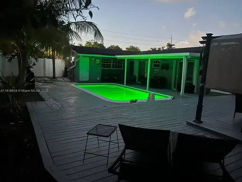 4420 NW 30th Court Lauderdale Lakes FL 33313