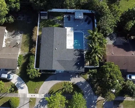 4420 NW 30th Court Lauderdale Lakes FL 33313