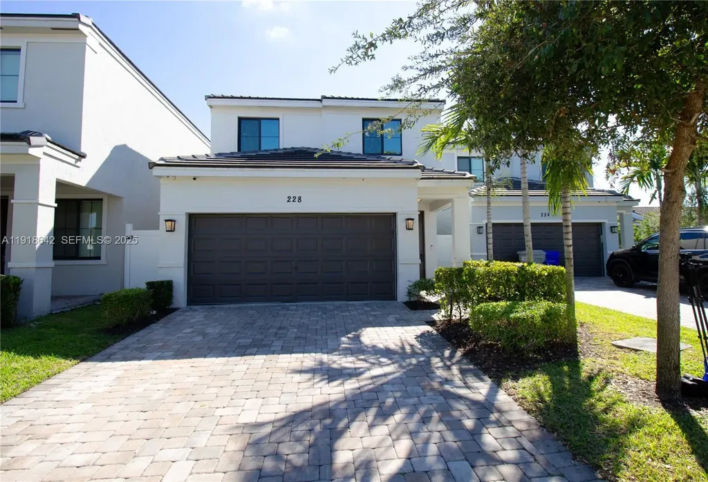 228 NW 36th Avenue Pompano Beach FL 33069