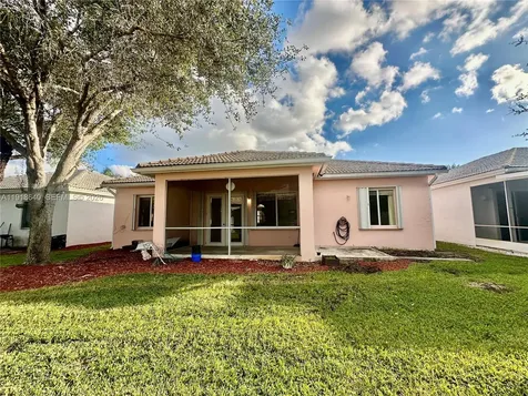 2635 SE 5th Court Homestead FL 33033