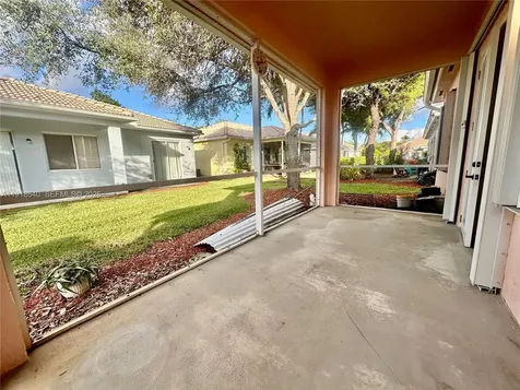 2635 SE 5th Court Homestead FL 33033