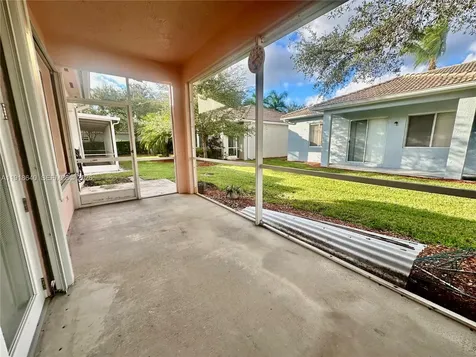 2635 SE 5th Court Homestead FL 33033