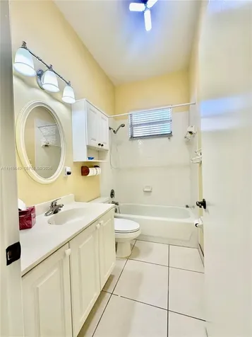 2635 SE 5th Court Homestead FL 33033