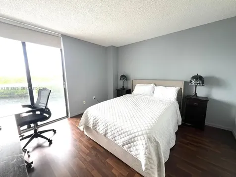 20515 E Country Club Drive Aventura FL 33180