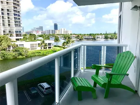 20515 E Country Club Drive Aventura FL 33180