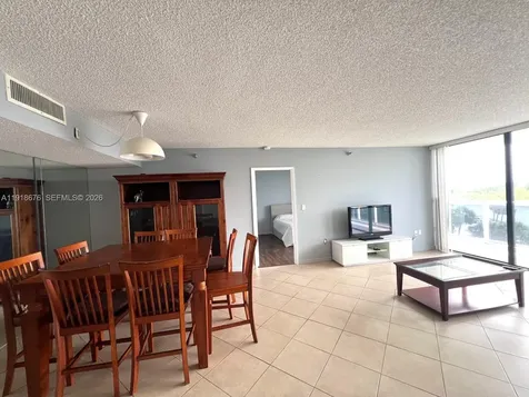 20515 E Country Club Drive Aventura FL 33180