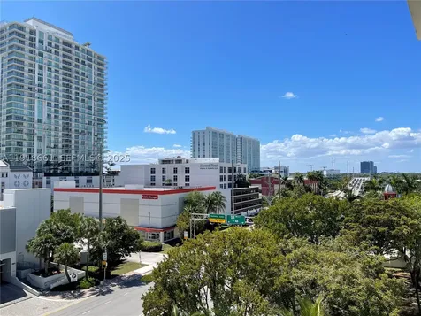 16909 N Bay Road Sunny Isles Beach FL 33160