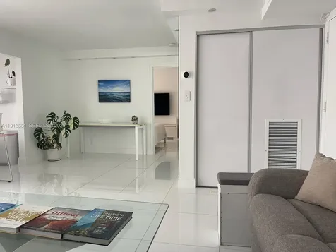 16909 N Bay Road Sunny Isles Beach FL 33160