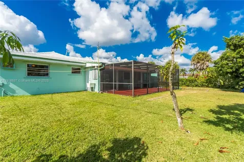 16001 SW 98th Avenue Miami FL 33157
