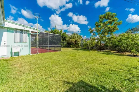 16001 SW 98th Avenue Miami FL 33157