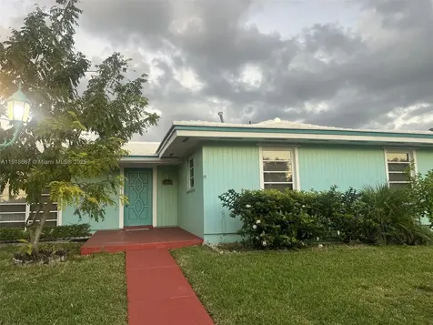 16001 SW 98th Avenue Miami FL 33157