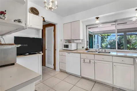 16001 SW 98th Avenue Miami FL 33157