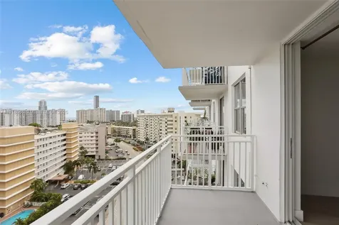 427 Golden Isles Drive Hallandale Beach FL 33009