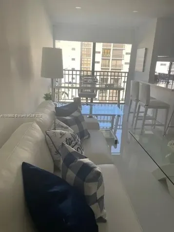 16909 N Bay Road Sunny Isles Beach FL 33160