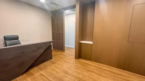 2820 NE 214th Street Aventura FL 33180