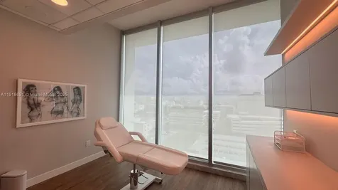 2820 NE 214th Street Aventura FL 33180