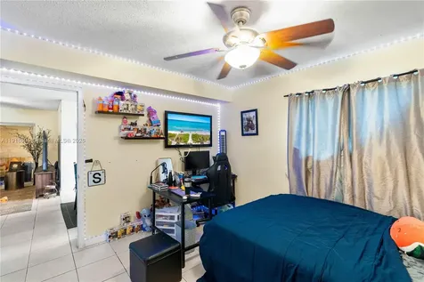 8000 Lagos De Campo Boulevard Tamarac FL 33321