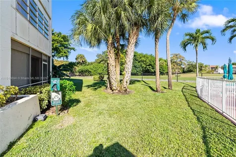8000 Lagos De Campo Boulevard Tamarac FL 33321