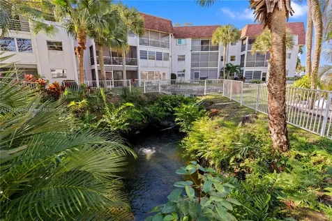 8000 Lagos De Campo Boulevard Tamarac FL 33321