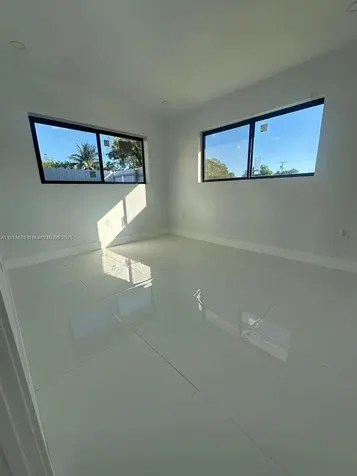 2041 NW 190th Terrace Miami Gardens FL 33056