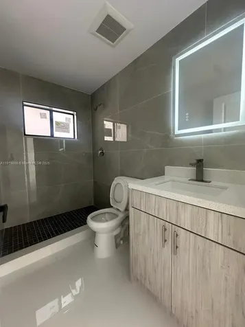 2041 NW 190th Terrace Miami Gardens FL 33056