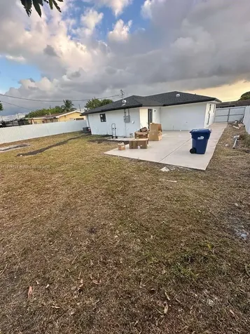 2041 NW 190th Terrace Miami Gardens FL 33056