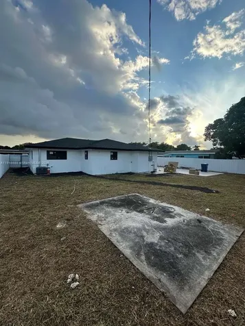 2041 NW 190th Terrace Miami Gardens FL 33056