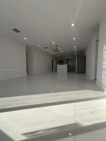 2041 NW 190th Terrace Miami Gardens FL 33056
