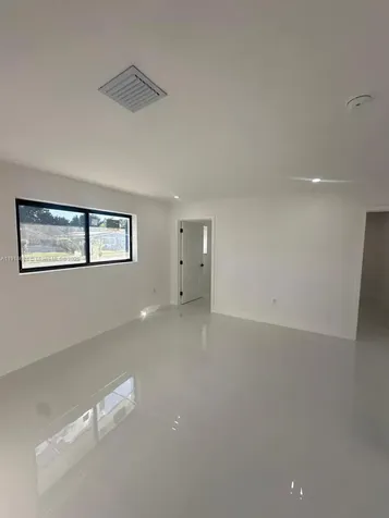 2041 NW 190th Terrace Miami Gardens FL 33056