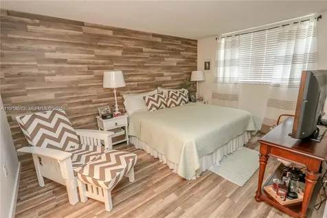 9150 Lime Bay Boulevard Tamarac FL 33321