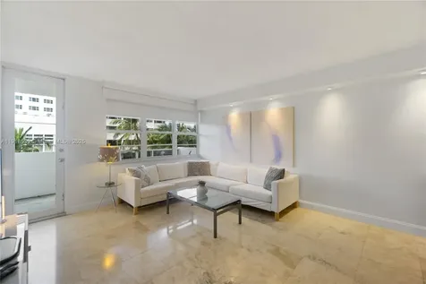 Miami Beach FL 33139
