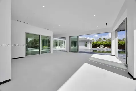 9790 SW 62nd Street Miami FL 33173