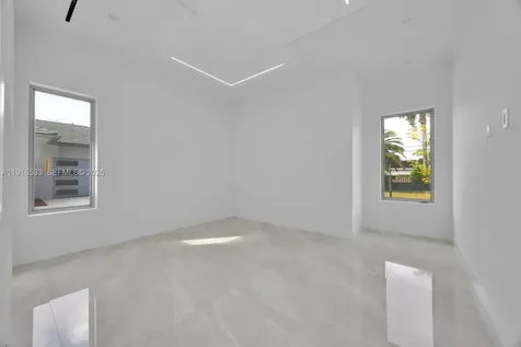9790 SW 62nd Street Miami FL 33173