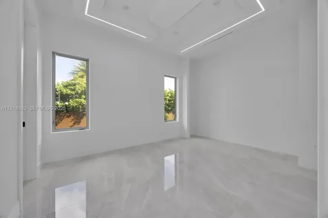 9790 SW 62nd Street Miami FL 33173