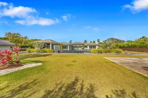 9790 SW 62nd Street Miami FL 33173
