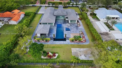 9790 SW 62nd Street Miami FL 33173
