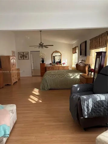 7809 NW 192nd Street Hialeah FL 33015