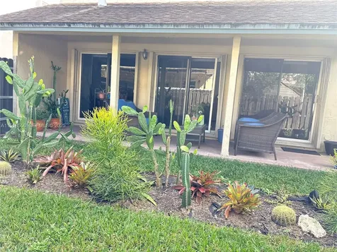 7809 NW 192nd Street Hialeah FL 33015
