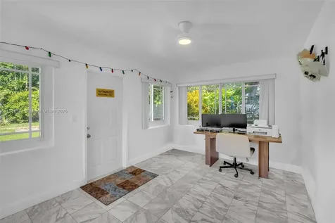 1285 NE 103rd Street Miami Shores FL 33138