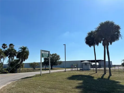 15877 E Sr 80 Clewiston FL 33440