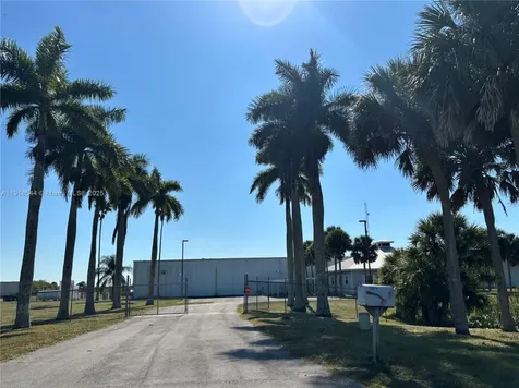 15877 E Sr 80 Clewiston FL 33440