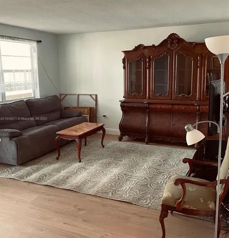 1355 NE 167th Street Miami FL 33162