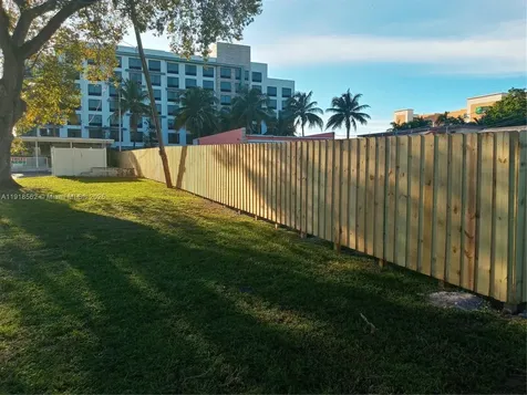 138 N Federal Highway Dania Beach FL 33004